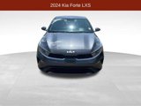 Used 2024 Kia Forte LXS image 2
