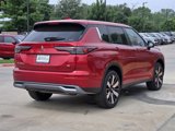 New 2025 Mitsubishi Outlander SE image 4
