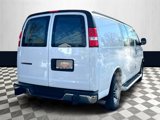 Used 2022 Chevrolet Express 2500 w/ Driver Convenience Package image 5