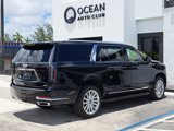 Used 2025 Cadillac Escalade ESV Luxury image 4