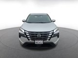 Used 2024 Nissan Rogue SV image 4