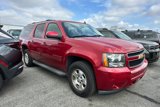 Used 2014 Chevrolet Suburban LT w/ Luxury Package image 2