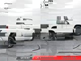 New 2025 Nissan Frontier SV image 3