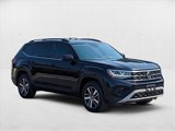 Used 2023 Volkswagen Atlas SE image 3