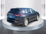 New 2025 Mitsubishi Outlander ES image 4