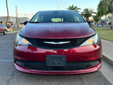 Used 2023 Chrysler Voyager LX image 2