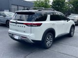 Certified 2023 Nissan Pathfinder SL w/ Lighting Package (N92) image 4