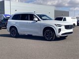 New 2025 Volvo XC90 T8 Plus w/ Protection Package Premier image 4