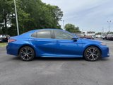 Used 2018 Toyota Camry SE image 4