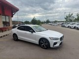 Used 2022 Volvo S60 T8 R-Design Expression image 3