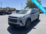 New 2026 Chevrolet Traverse High Country image 3