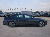 New 2025 BMW 750e xDrive image 4