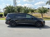 New 2026 Chrysler Pacifica Select w/ S Appearance Package image 6