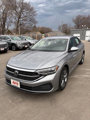 Used 2024 Volkswagen Jetta SE image 5