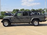 Used 2021 Jeep Gladiator Sport image 4