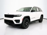 Used 2024 Jeep Grand Cherokee Altitude image 3