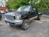 Used 2000 Ford F250 Lariat image 2