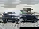 New 2026 Kia EV9 Land image 2