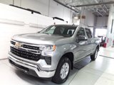 Used 2025 Chevrolet Silverado 1500 LT image 2