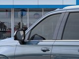 New 2025 Chevrolet Suburban Premier image 4
