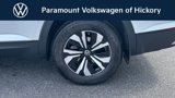 New 2026 Volkswagen Atlas SE image 2