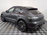 Used 2026 Porsche Macan image 3