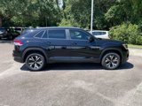 New 2026 Volkswagen Atlas Cross Sport SE image 2
