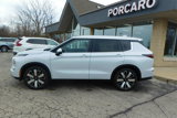 New 2025 Mitsubishi Outlander SE image 2