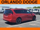 New 2025 Chrysler Pacifica Limited image 3