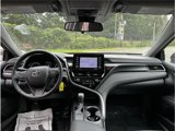 Used 2023 Toyota Camry SE image 6