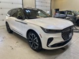 Used 2025 Lincoln Nautilus Reserve image 3