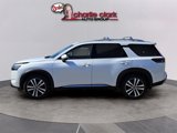 New 2025 Nissan Pathfinder Platinum image 3