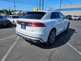 Used 2021 Audi Q8 Premium image 5