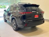Certified 2024 Toyota Highlander XLE image 4