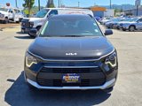 Used 2023 Kia Niro LX image 2