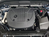 Used 2022 Volvo XC60 B5 Momentum image 4