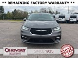 Used 2023 Chrysler Pacifica Limited image 3