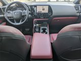 Used 2025 Lexus NX 250 FWD image 2