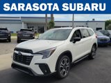 New 2025 Subaru Ascent Limited image 3