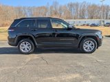 Used 2022 Jeep Grand Cherokee Limited image 3