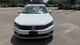 Used 2018 Volkswagen Passat 2.0T SE image 3