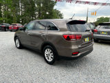 Used 2019 Kia Sorento FWD V6 image 3