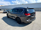 Used 2018 Chrysler Pacifica Touring-L Plus image 5