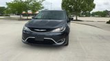 Used 2020 Chrysler Pacifica Touring-L image 3