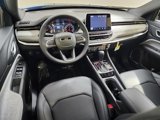 New 2025 Jeep Compass Latitude image 3