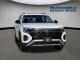 New 2025 Volkswagen Atlas Peak Edition SE image 2