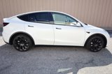 Used 2022 Tesla Model Y Long Range image 4