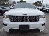 Used 2021 Jeep Grand Cherokee Laredo X image 2