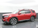 New 2025 Honda Pilot Touring image 2