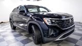 New 2025 Volkswagen Atlas Cross Sport SE image 3